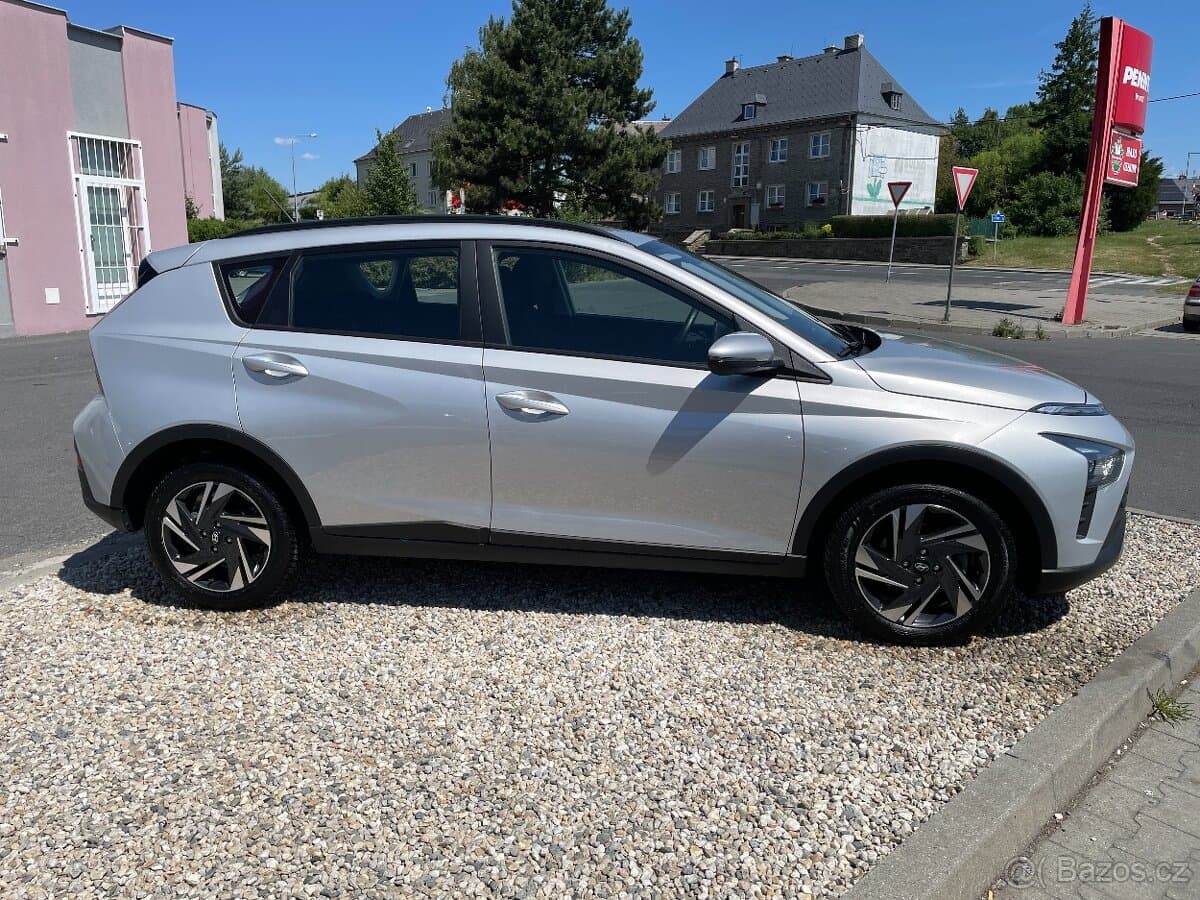 2023 Hyundai BAYON - 8