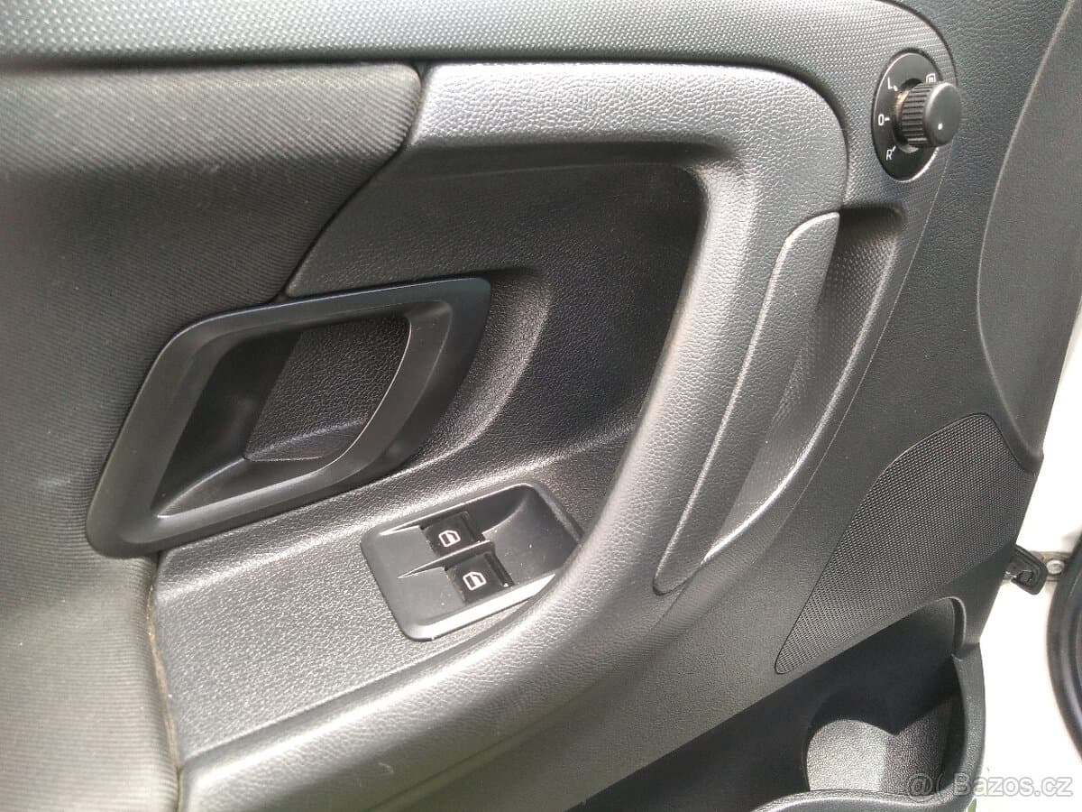 2012 Škoda ROOMSTER - 8