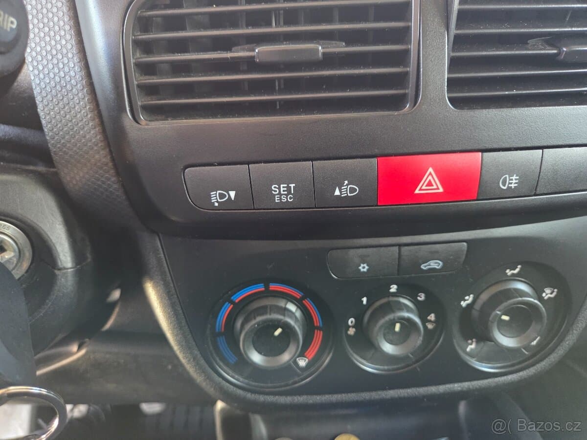 2012 Fiat DOBLO - 8