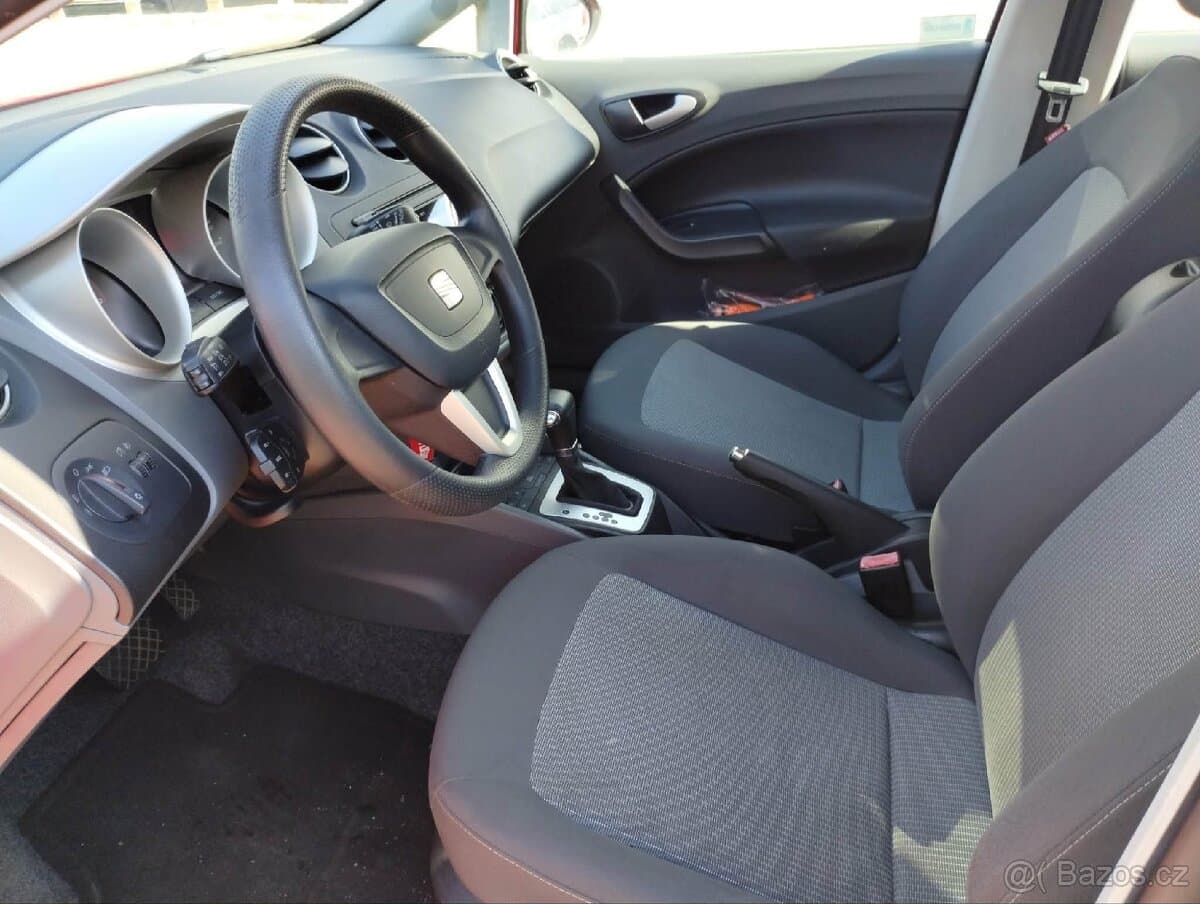 2011 Seat IBIZA - 8