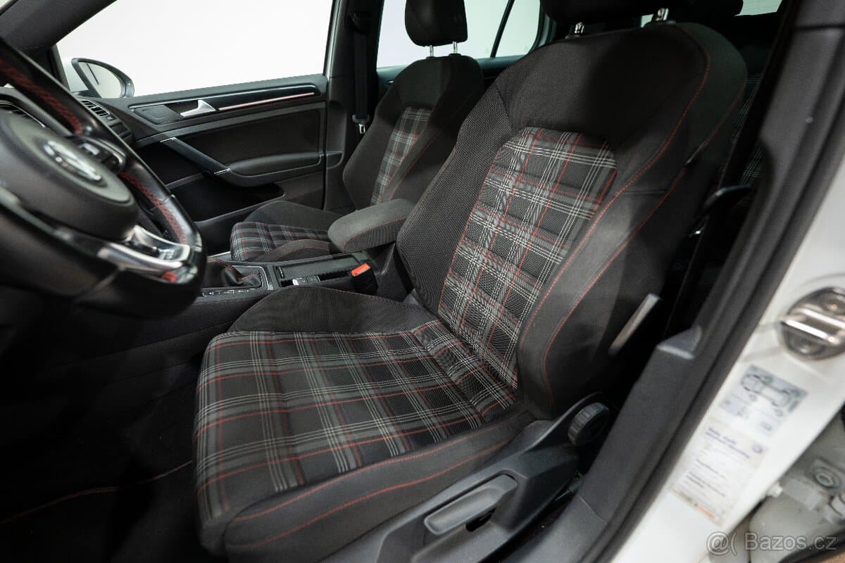 2014 Volkswagen GOLF - 8