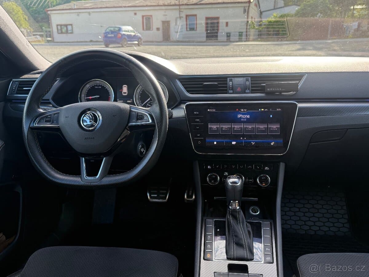2019 Škoda SUPERB - 8