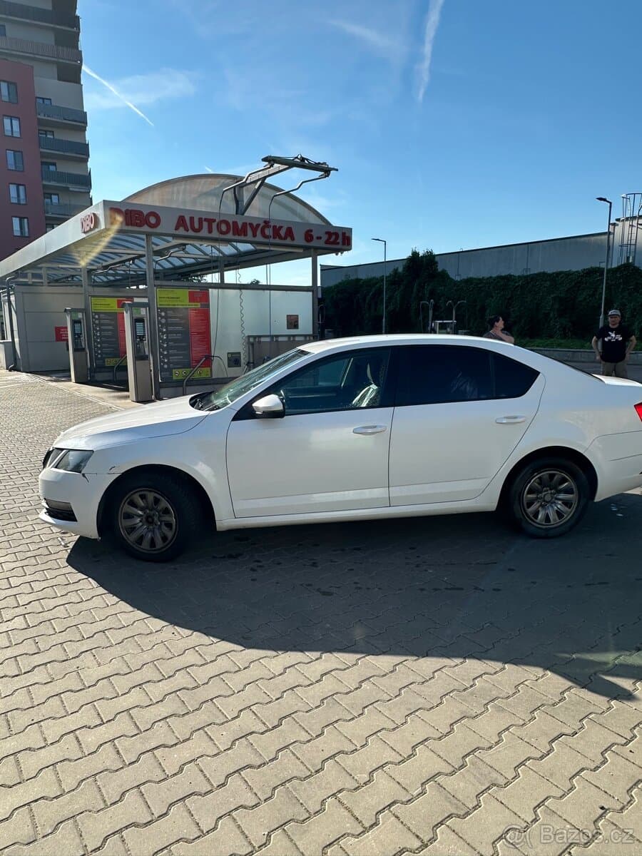 2018 Škoda OCTAVIA - 8