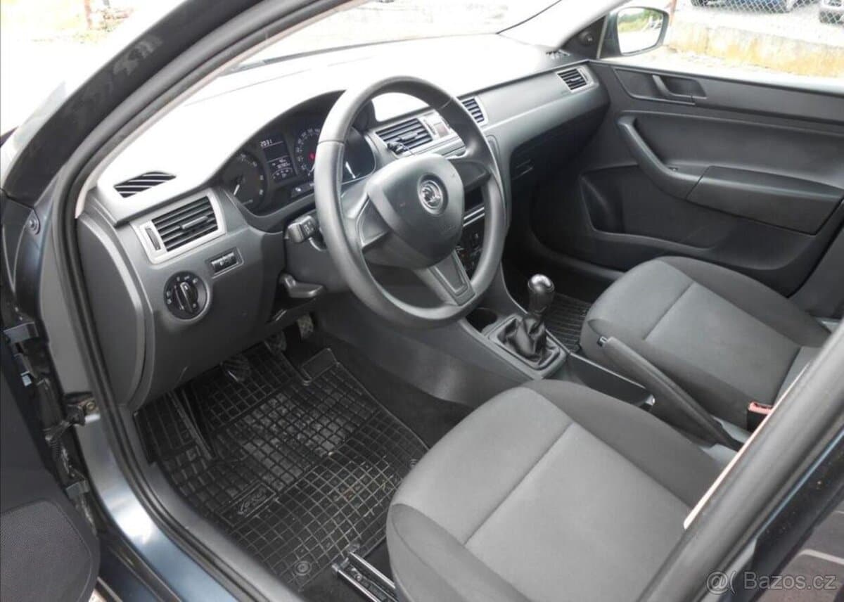 2015 Škoda RAPID - 8