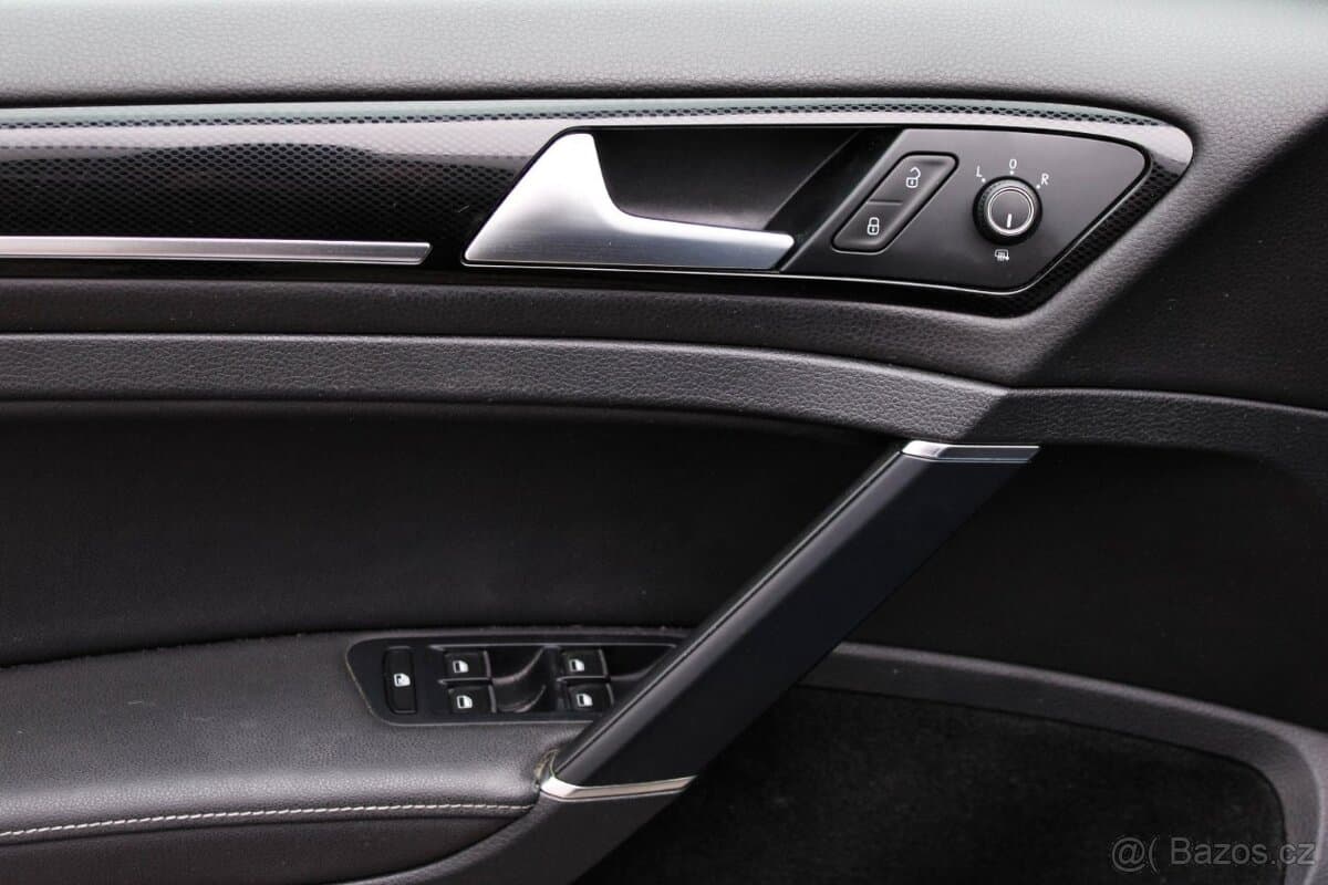 2013 Volkswagen GOLF - 8