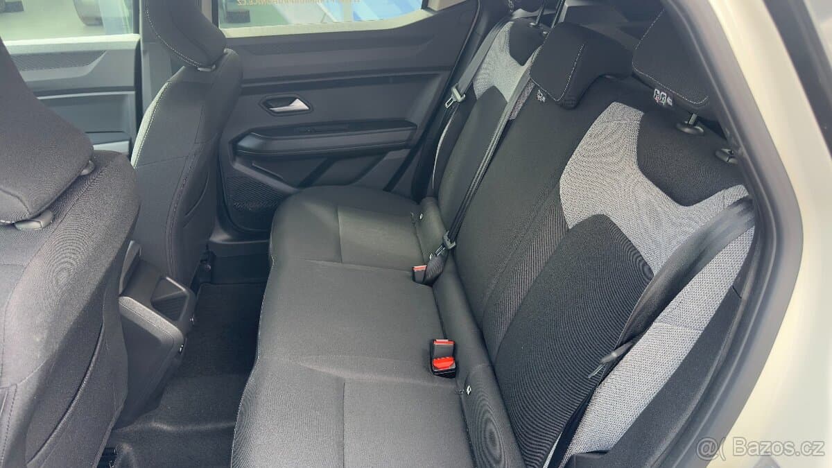 Dacia DUSTER - 8