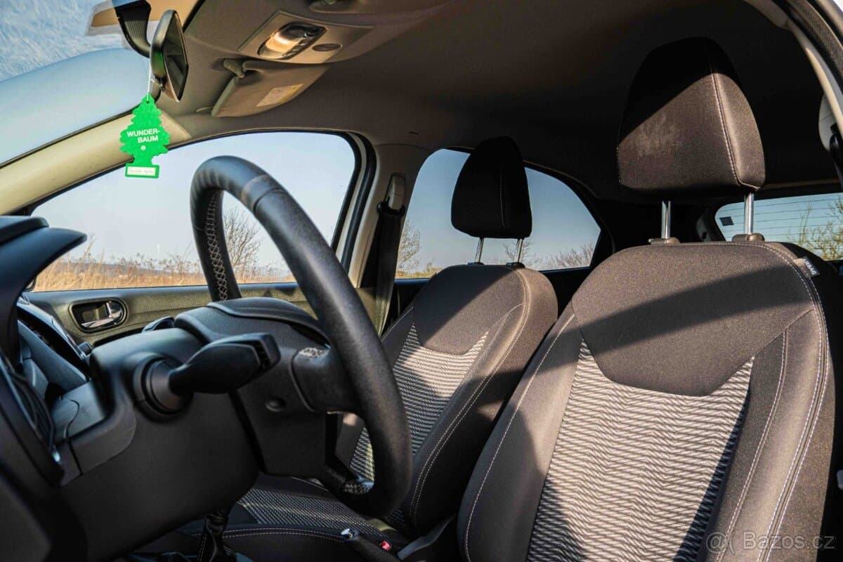 2019 Ford KA+ - 8