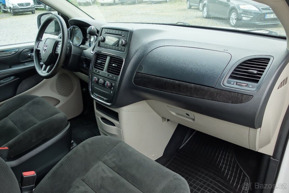 2016 Dodge OSTATNÍ - 8