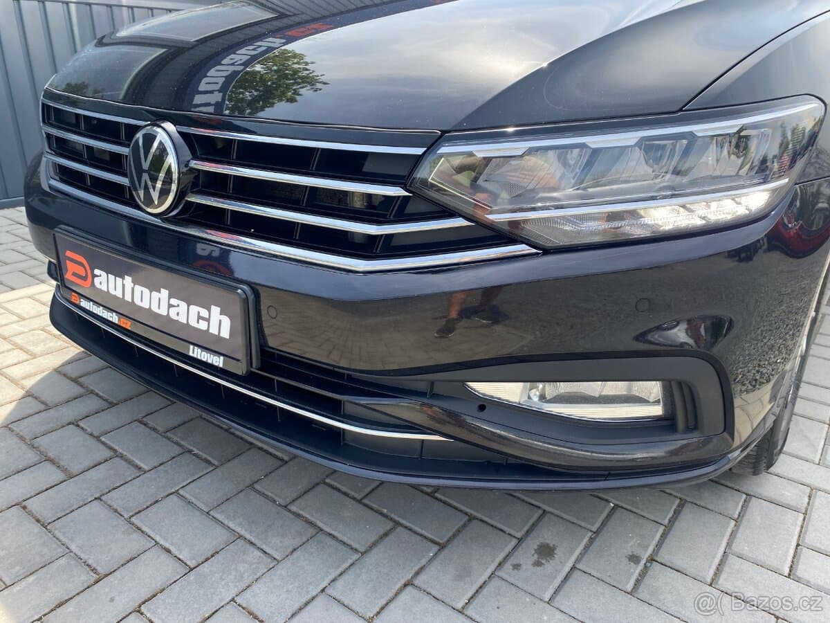 2022 Volkswagen PASSAT - 8