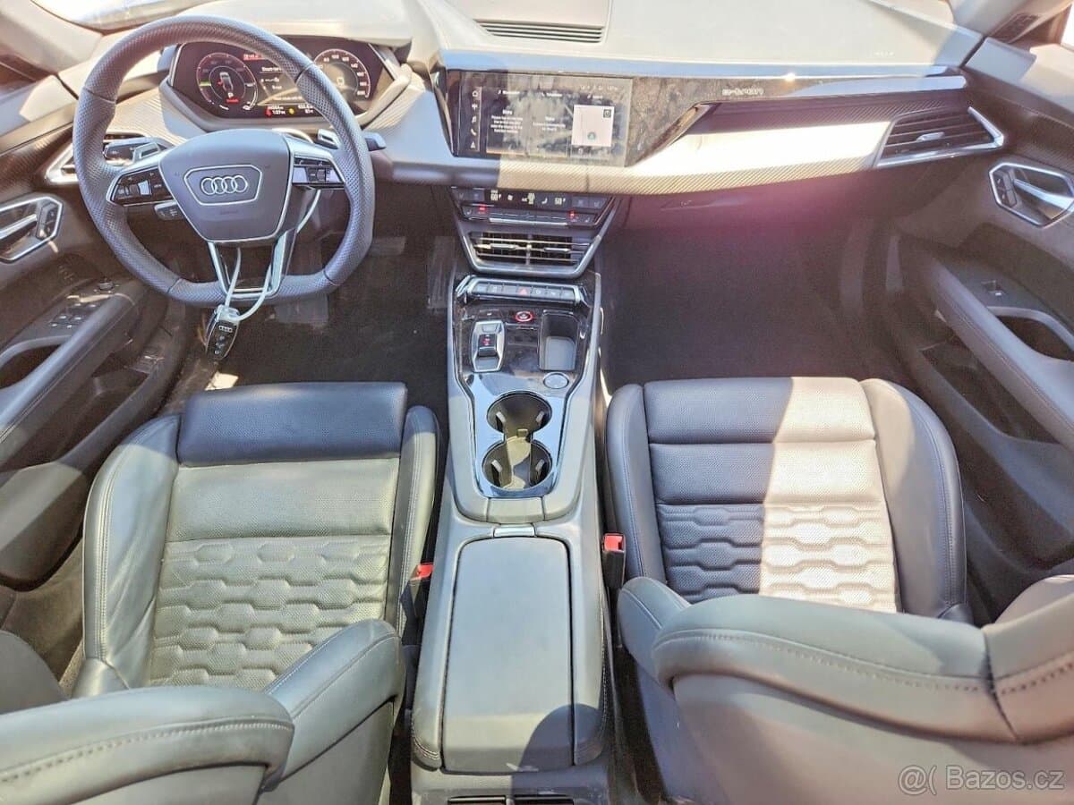2022 Audi E-TRON - 8