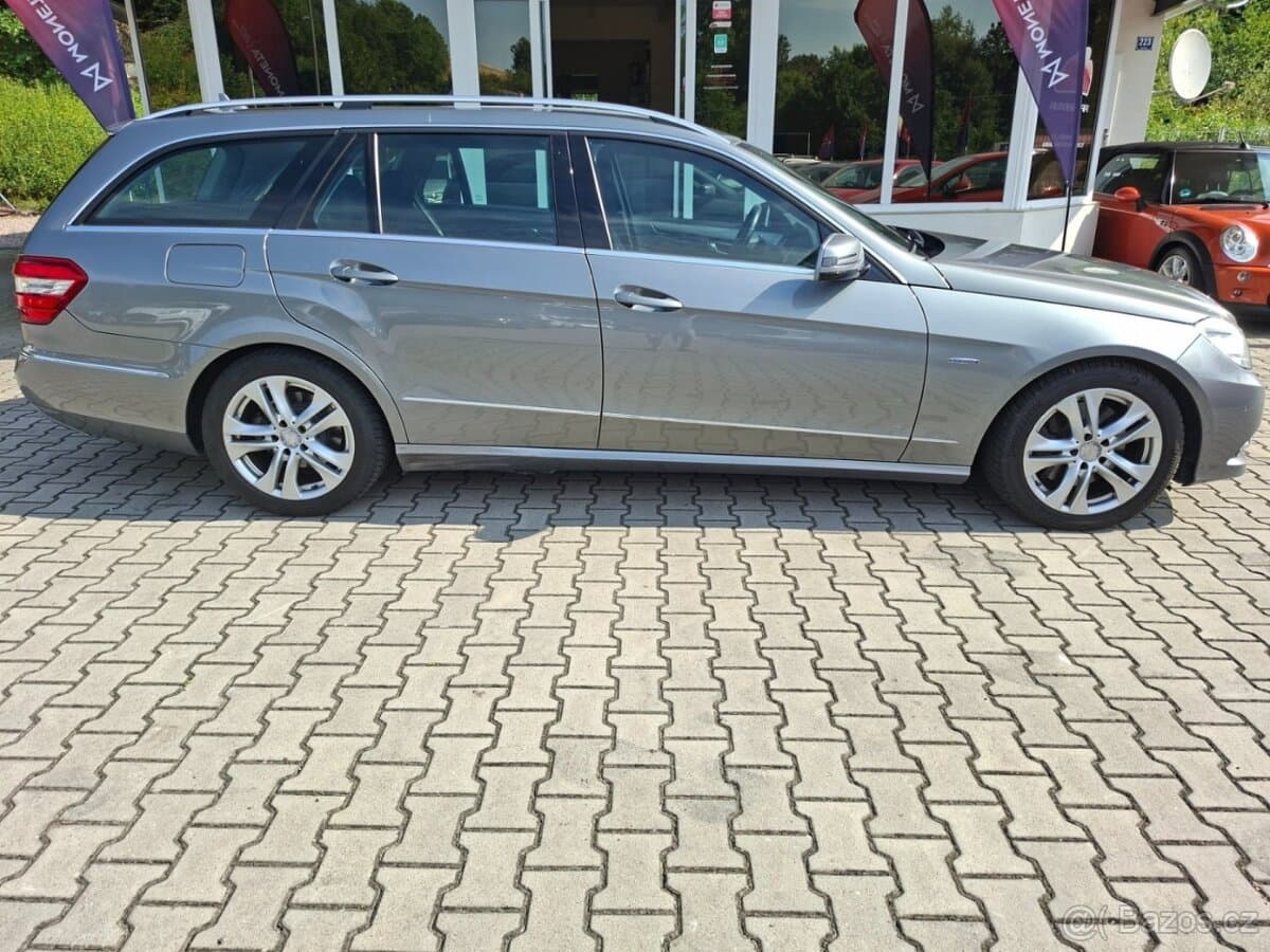 2011 Mercedes-Benz OSTATNÍ - 8