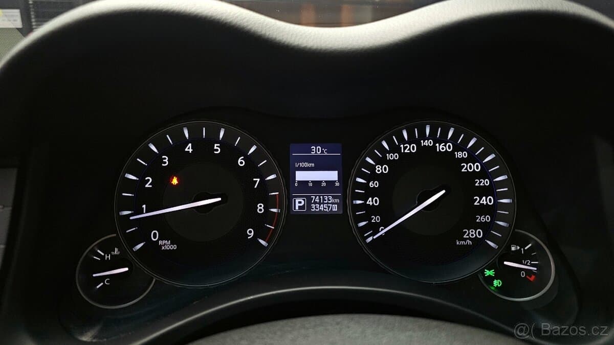 2017 Infiniti Q70 - 8