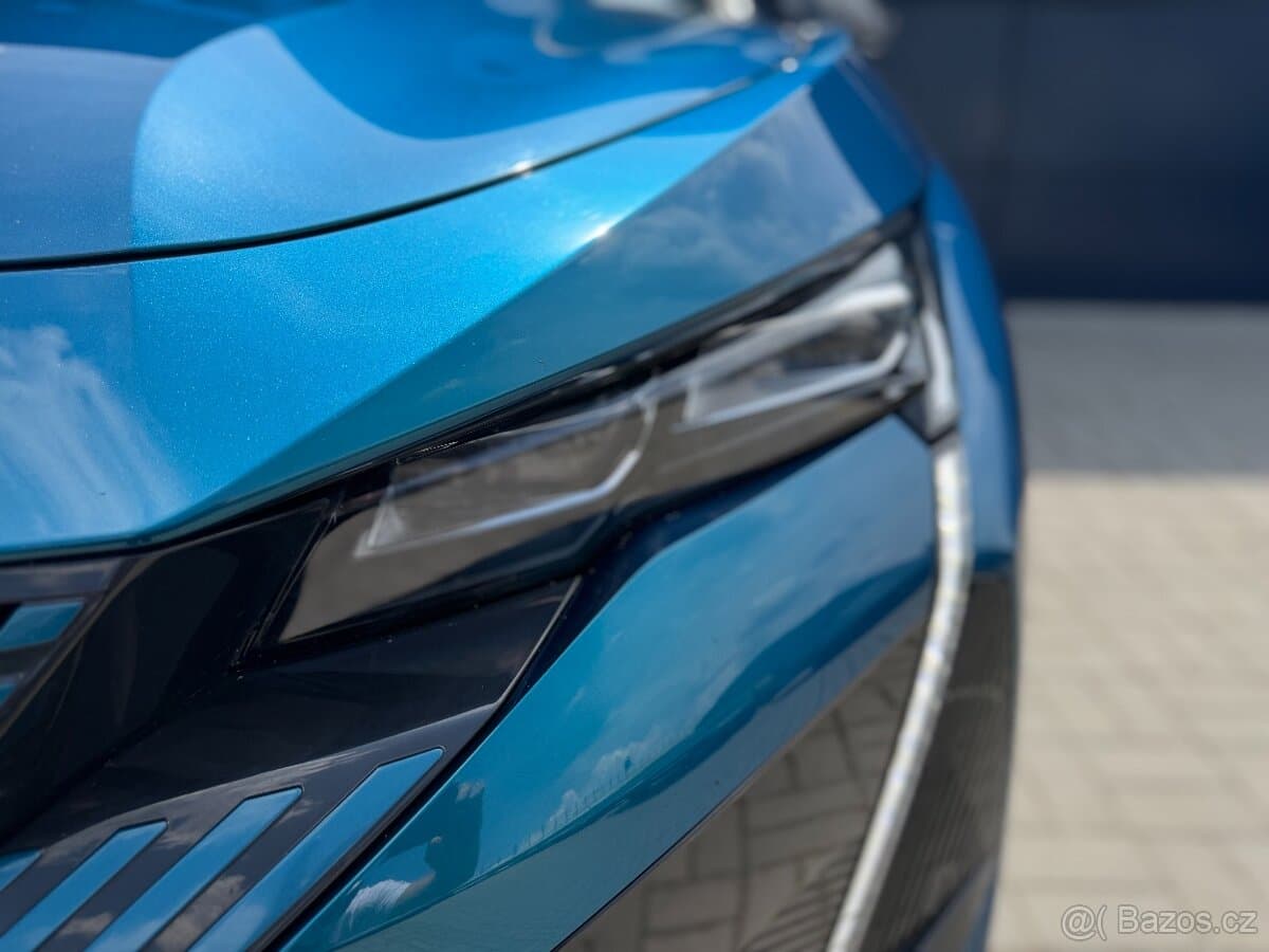 2025 Peugeot 408 - 8