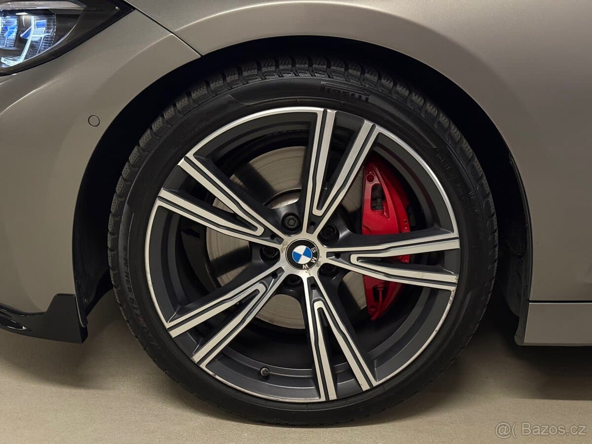 2021 BMW M3 - 8