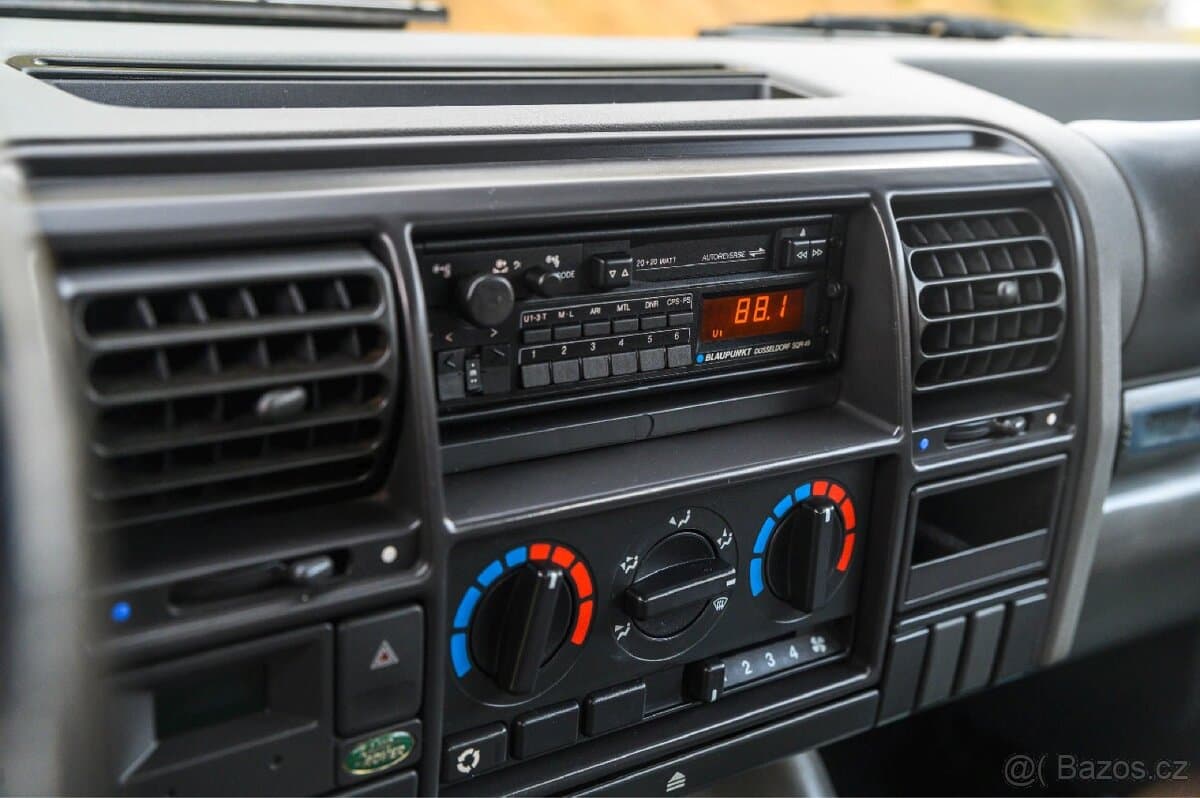 Land Rover DISCOVERY - 8
