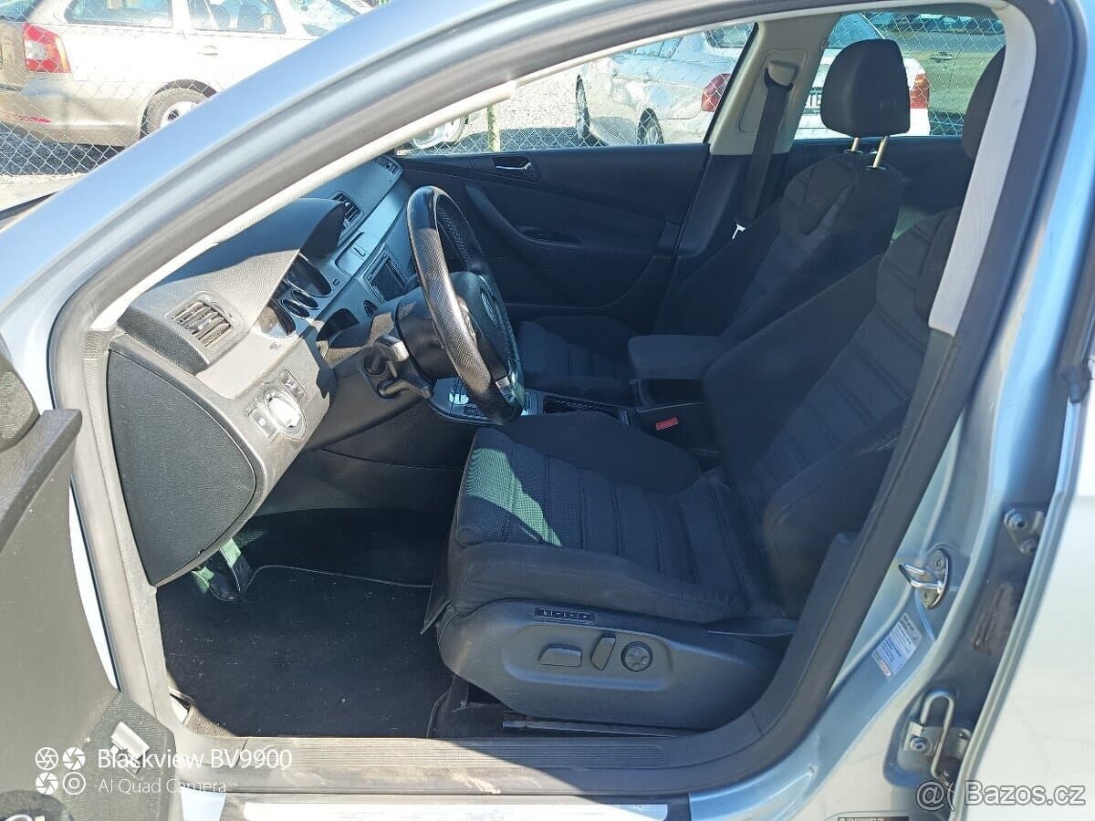 2008 Volkswagen PASSAT - 8