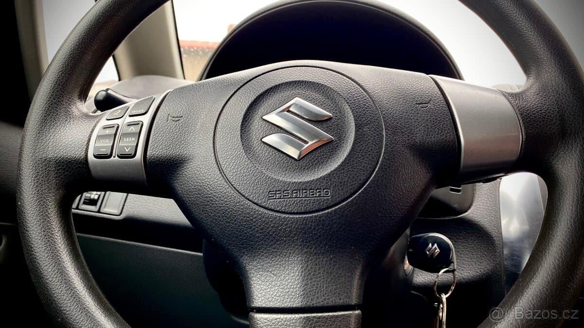 2011 Suzuki SX4 - 8