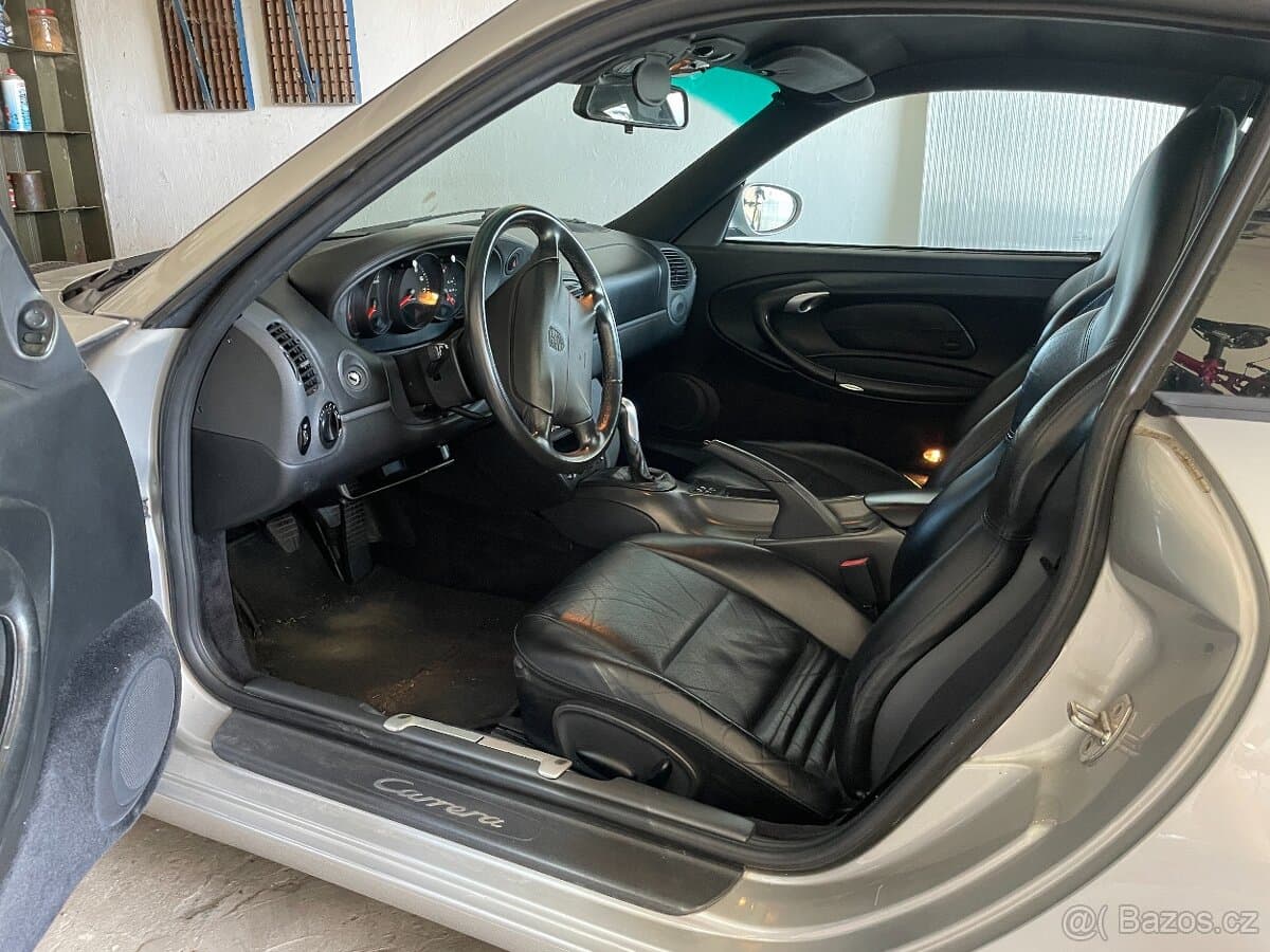 1997 Porsche 911 - 8