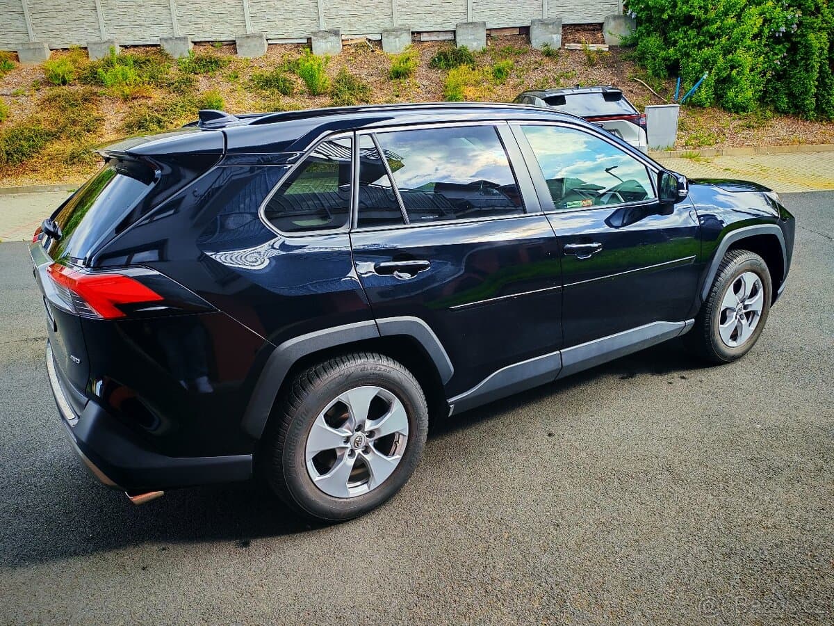 2023 Toyota RAV4 - 8