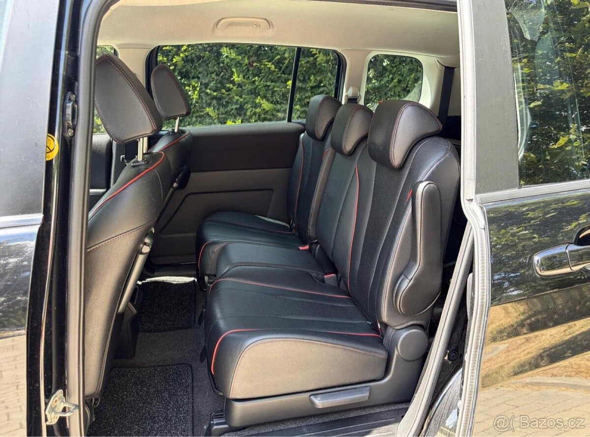 2012 Mazda 5 - 8