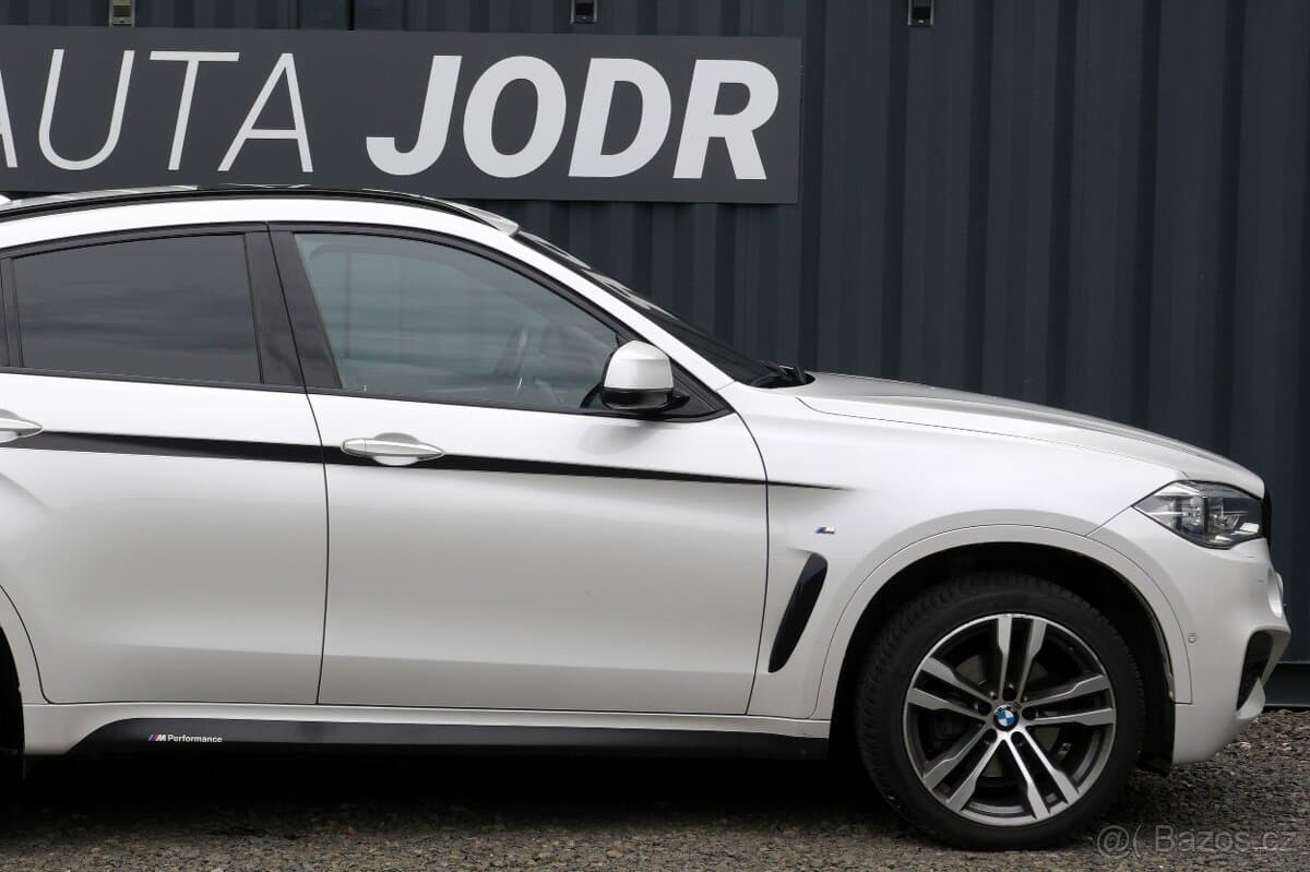 2019 BMW X6 - 8