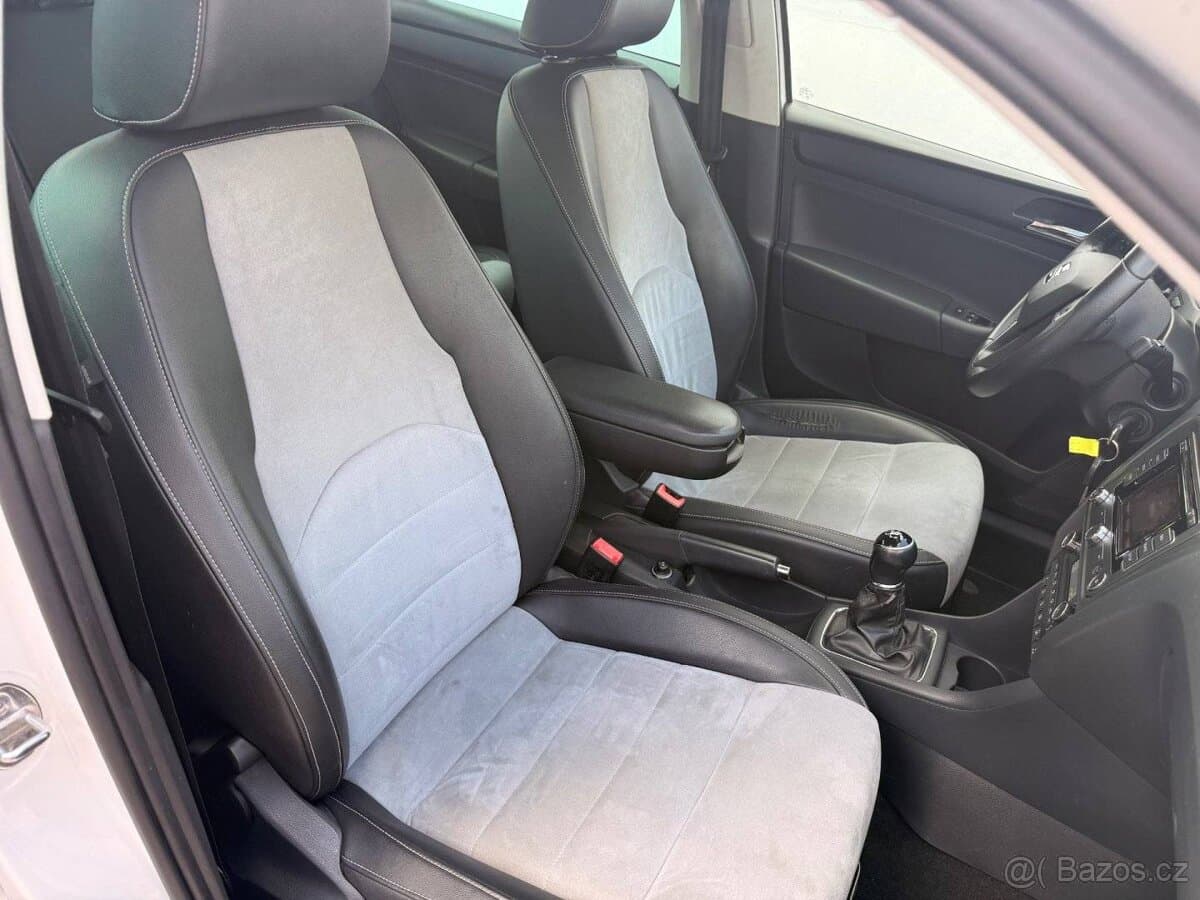 Seat TOLEDO - 8