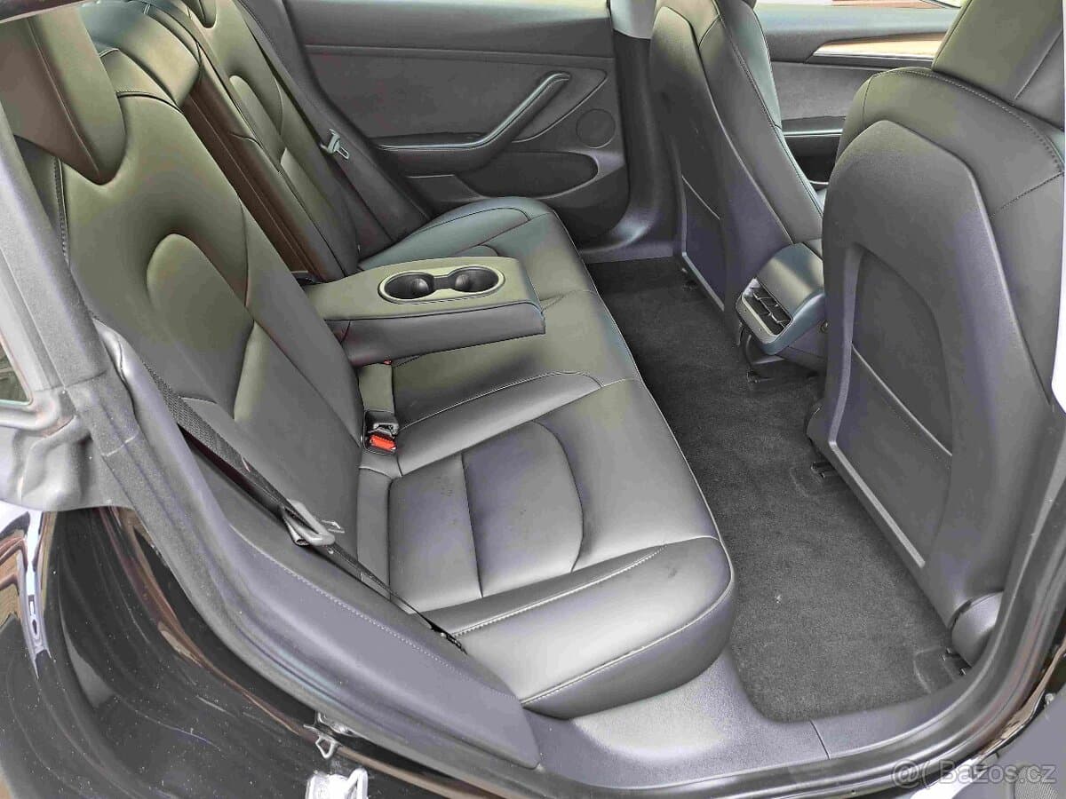 2023 Tesla MODEL 3 - 8