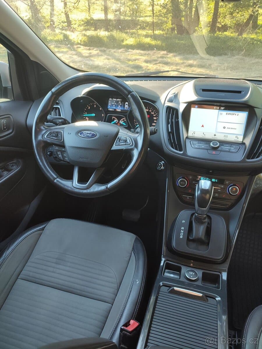 2017 Ford KUGA - 8