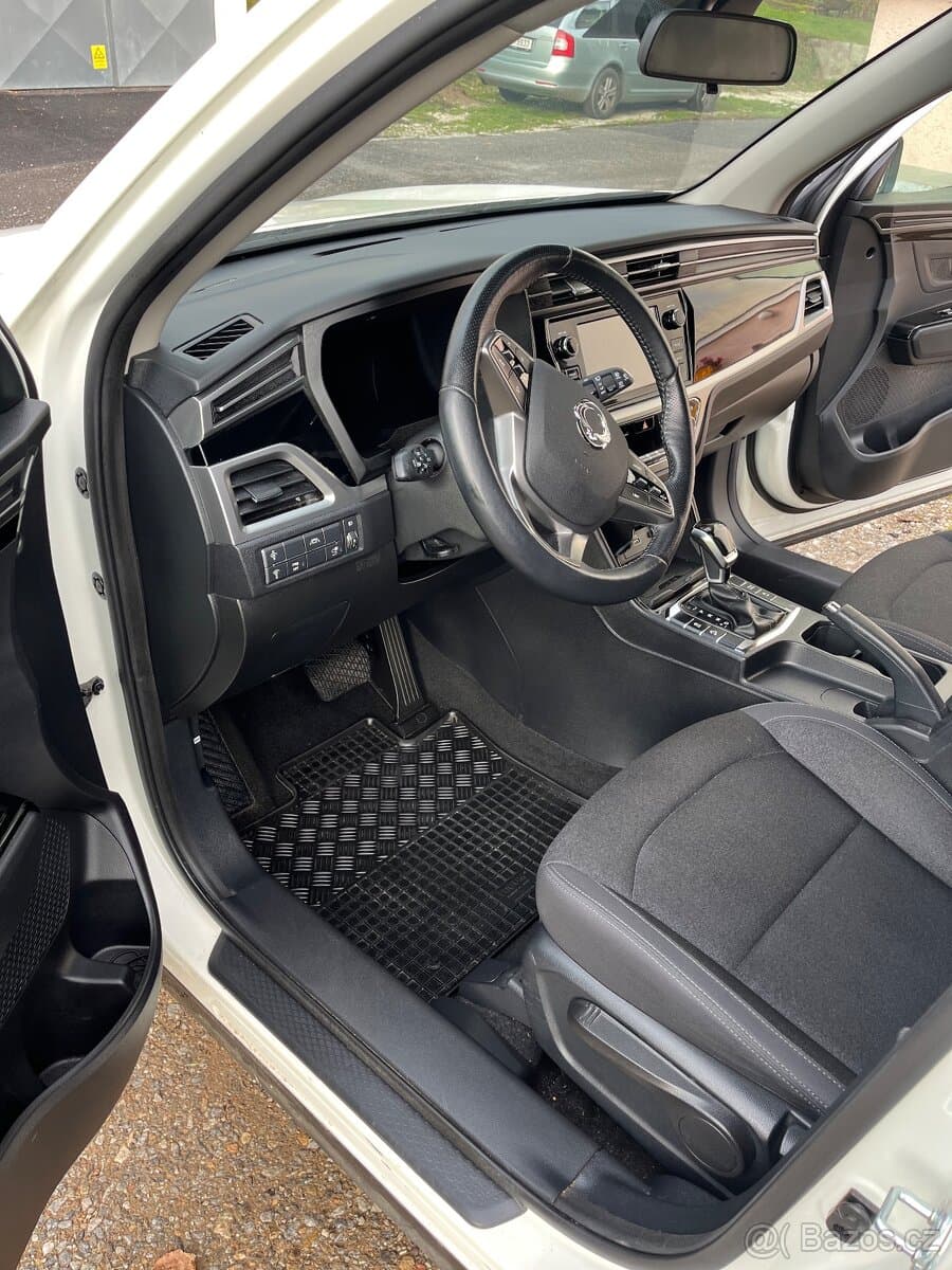 2022 SsangYong KORANDO - 8