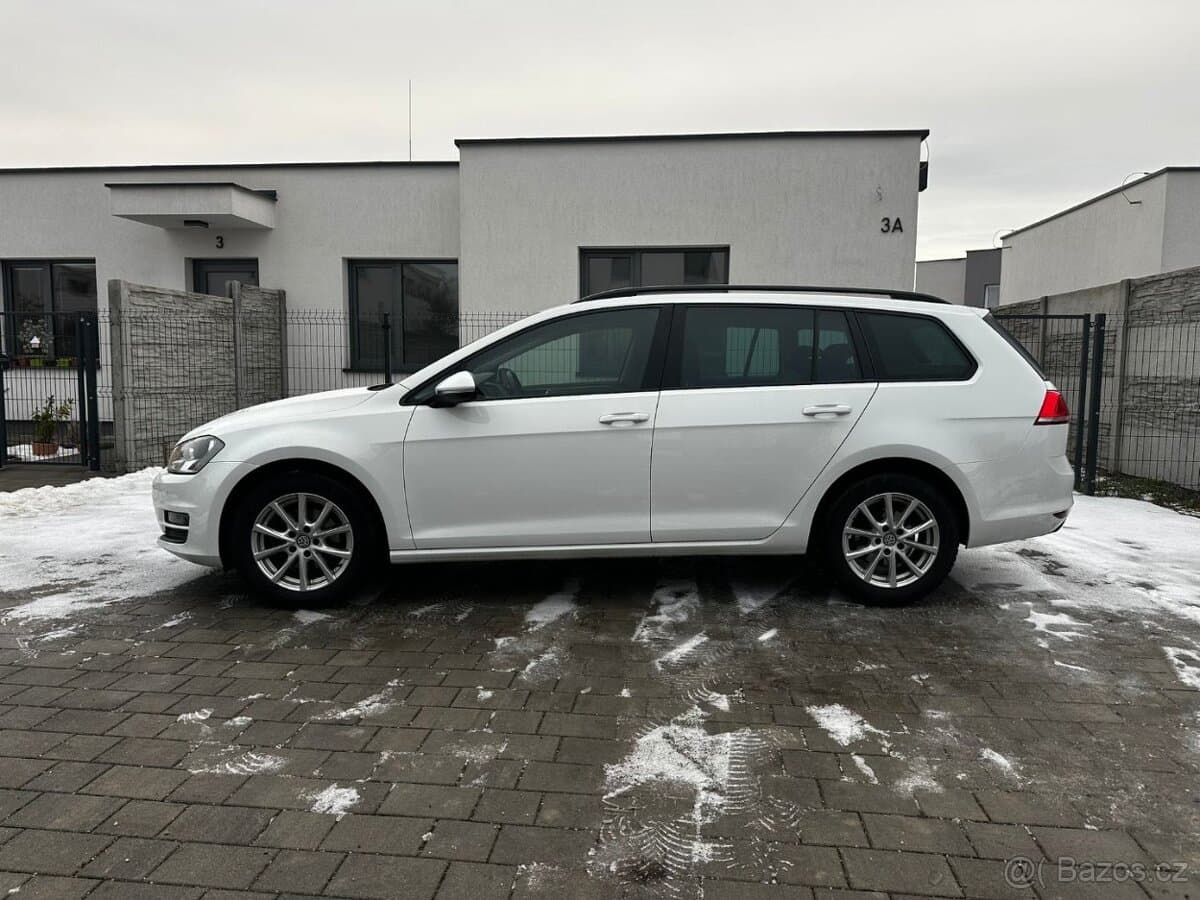2017 Volkswagen GOLF - 8