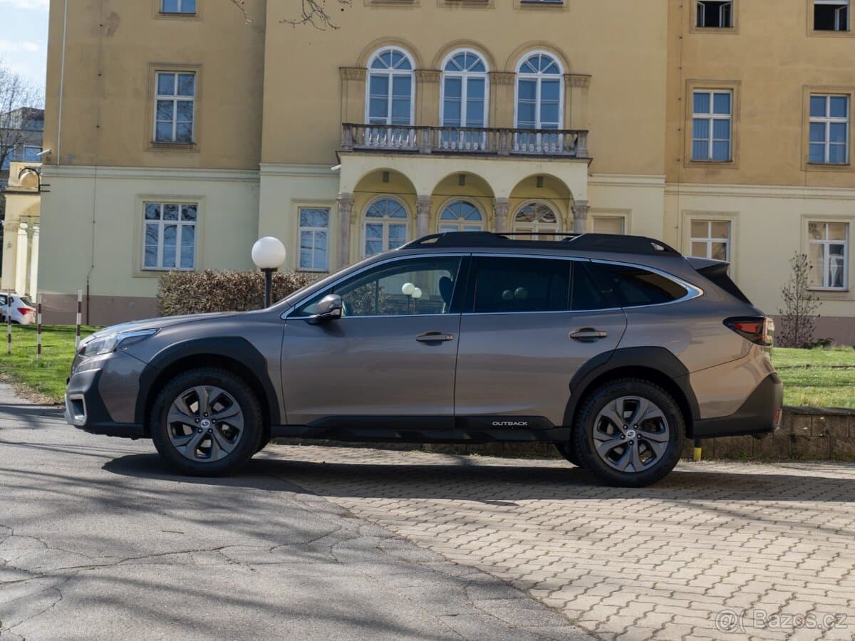 2022 Subaru OUTBACK - 8