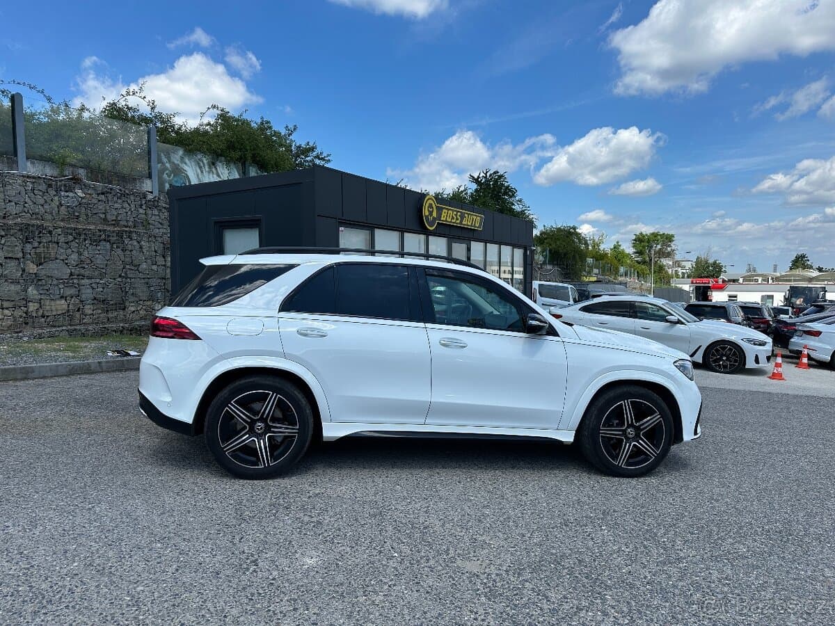 2024 Mercedes-Benz GL - 8
