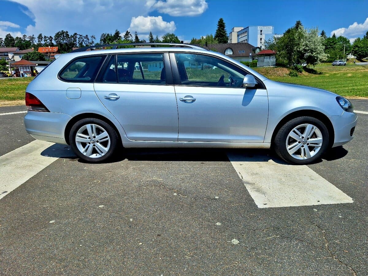 2012 Volkswagen GOLF - 8