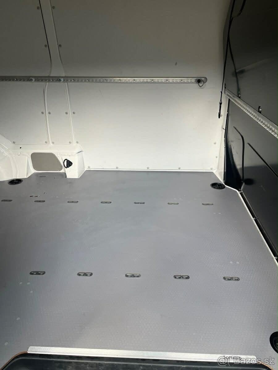 2019 Volkswagen TRANSPORTER - 8