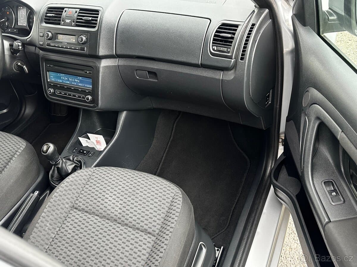 2014 Škoda FABIA - 8