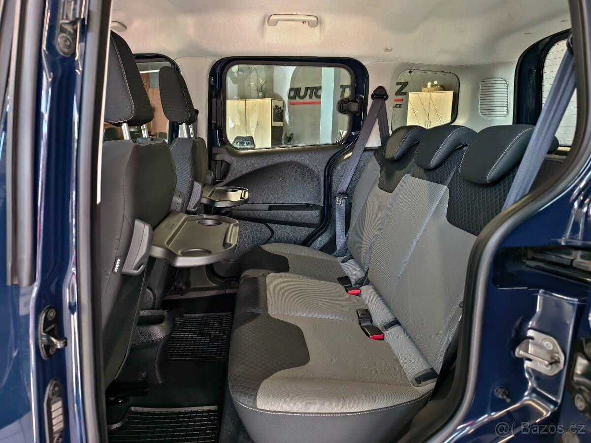 2022 Ford TOURNEO - 8