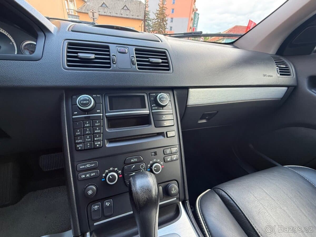 2013 Volvo XC90 - 8