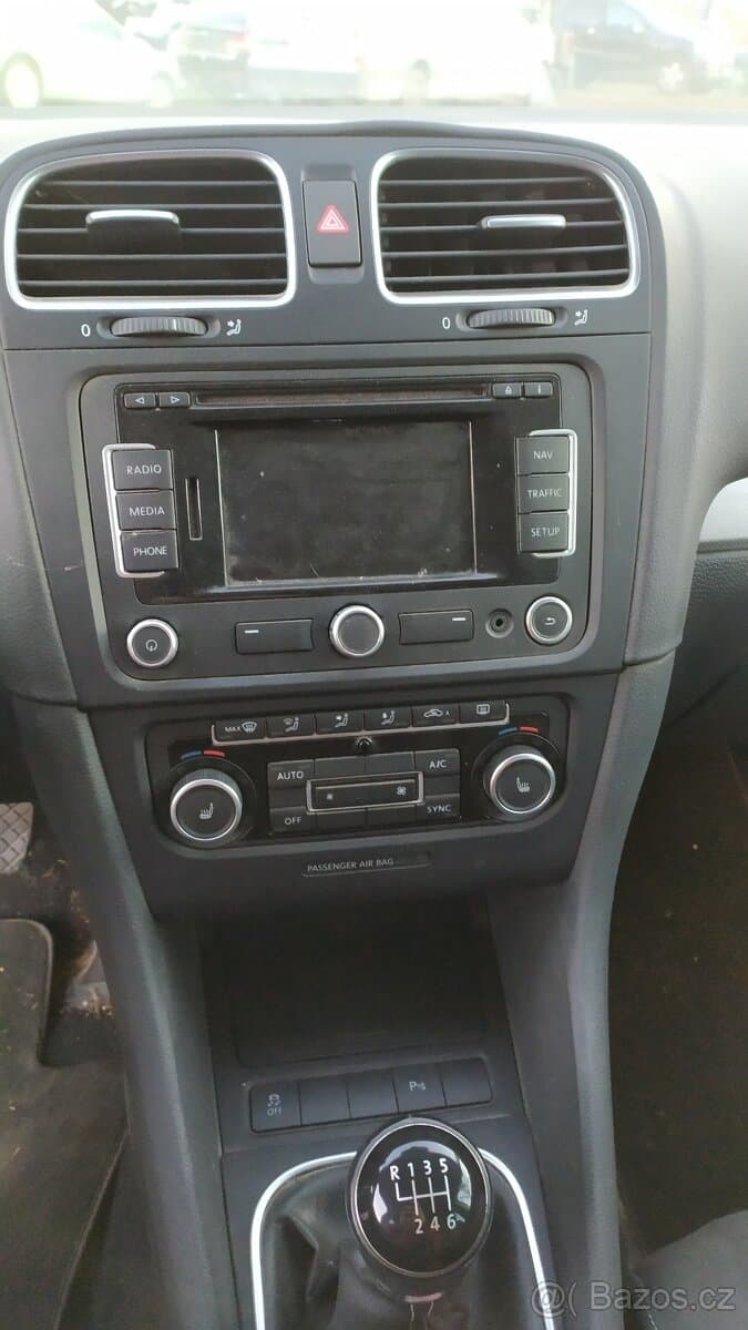 2013 Volkswagen GOLF - 8