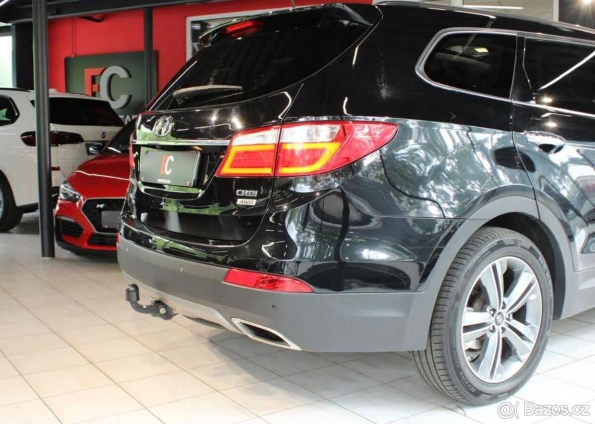 2016 Hyundai SANTA FE - 8