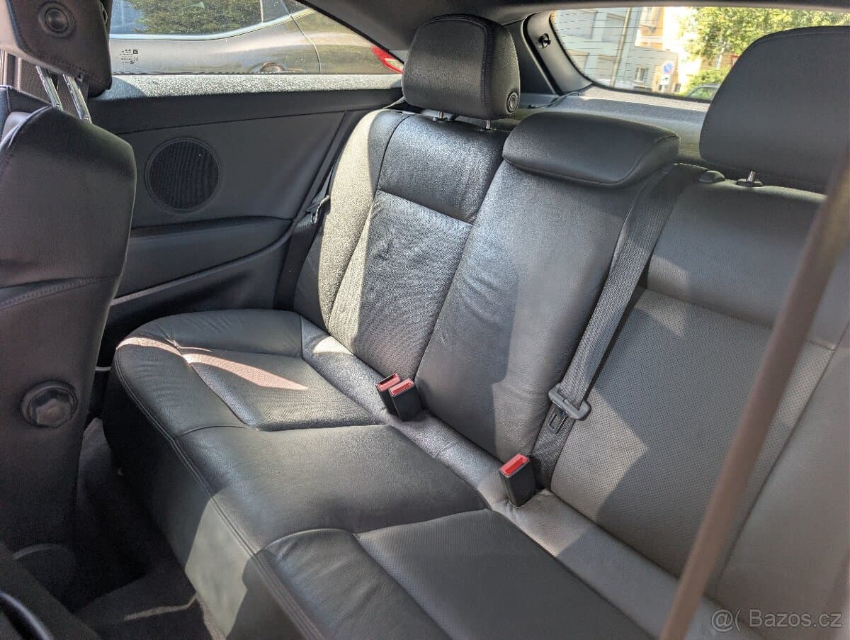 Opel ASTRA - 8