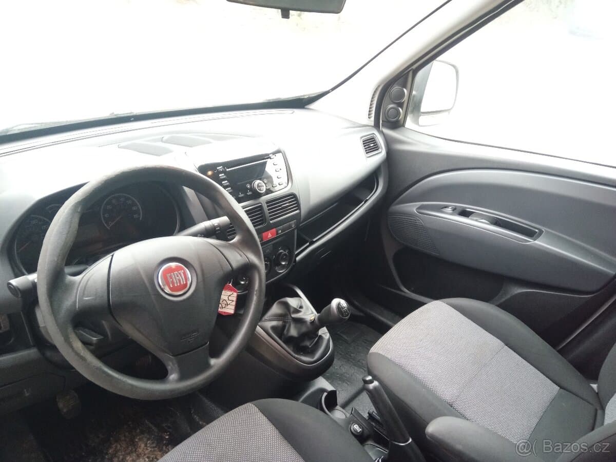 2011 Fiat DOBLO - 8