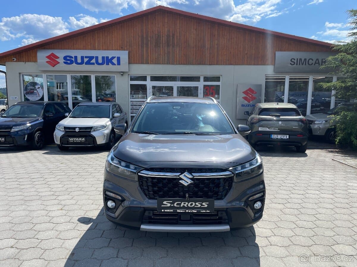 Suzuki S-CROSS - 8
