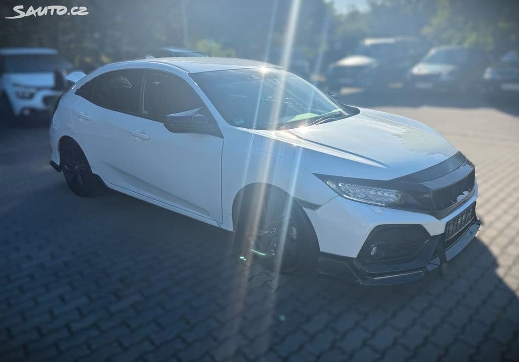 2018 Honda CIVIC - 8