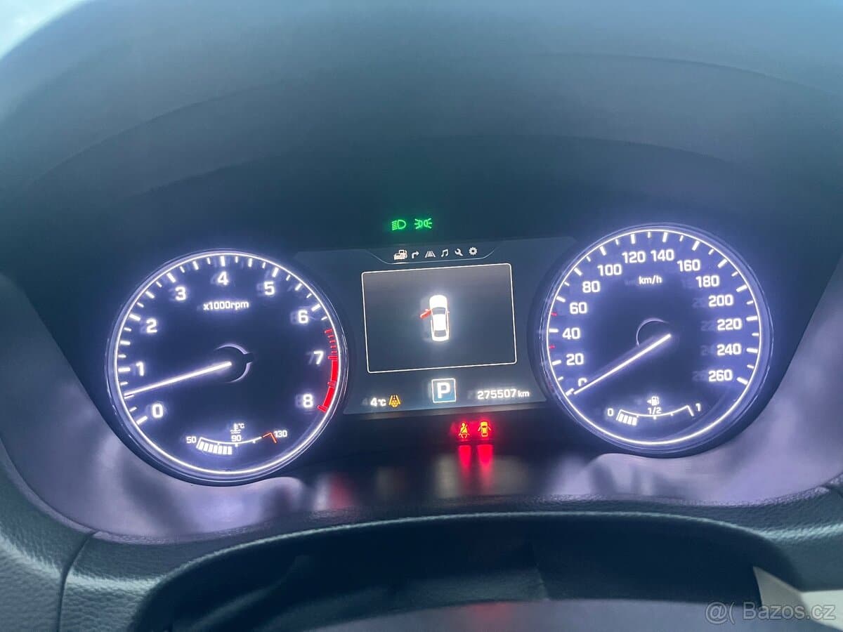 Hyundai GENESIS - 8