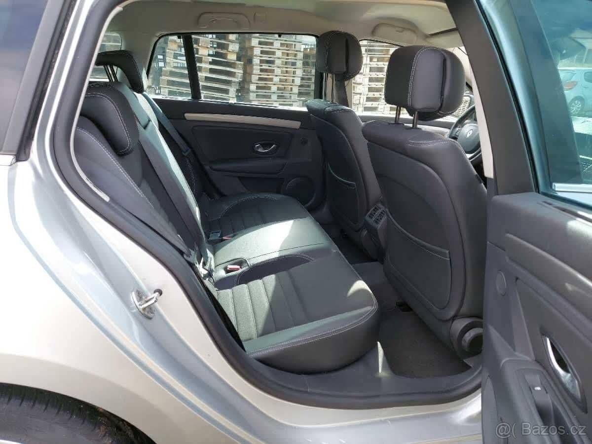 Renault LAGUNA - 8