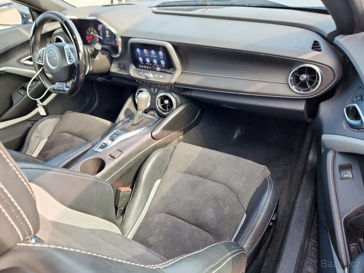 2023 Chevrolet CAMARO - 8