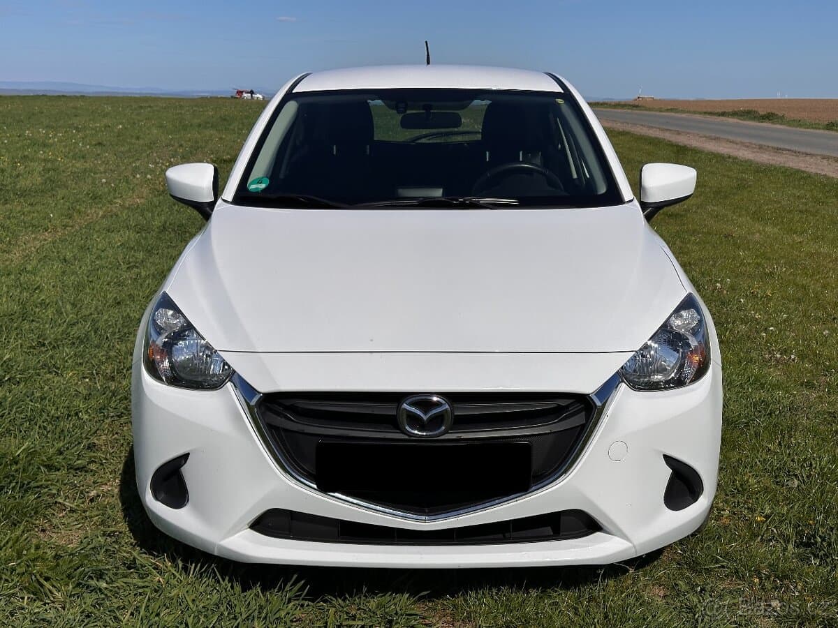 2015 Mazda 2 - 8