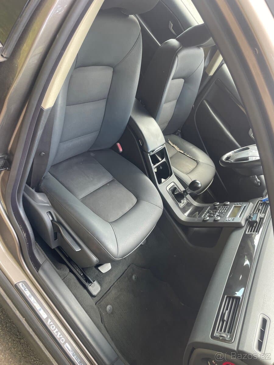 Volvo V70 - 8