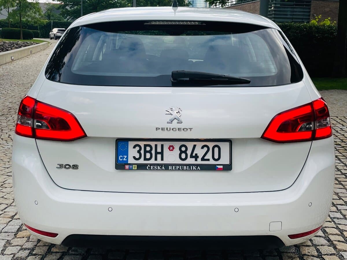 2020 Peugeot 308 - 8