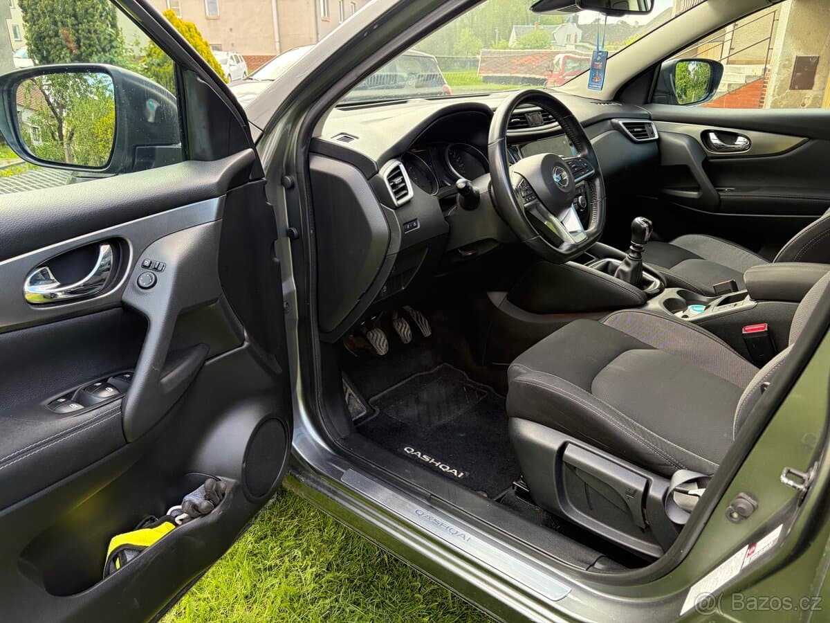 2018 Nissan QASHQAI - 8